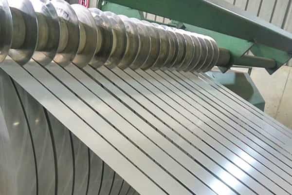 鋁帶生產(chǎn)圖片 鋁帶生產(chǎn)圖片